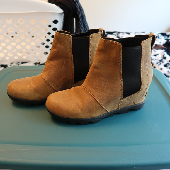 Sorel Joan of Arctic chelsea wedge - Picture 1 of 4